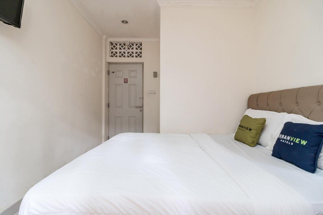 Urbanview Hotel Minongga Pondok Labu By Reddoorz Jakarta Eksteriør billede