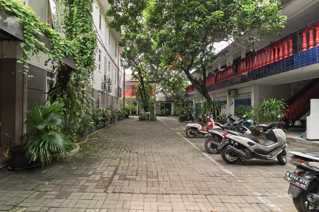 Urbanview Hotel Minongga Pondok Labu By Reddoorz Jakarta Eksteriør billede